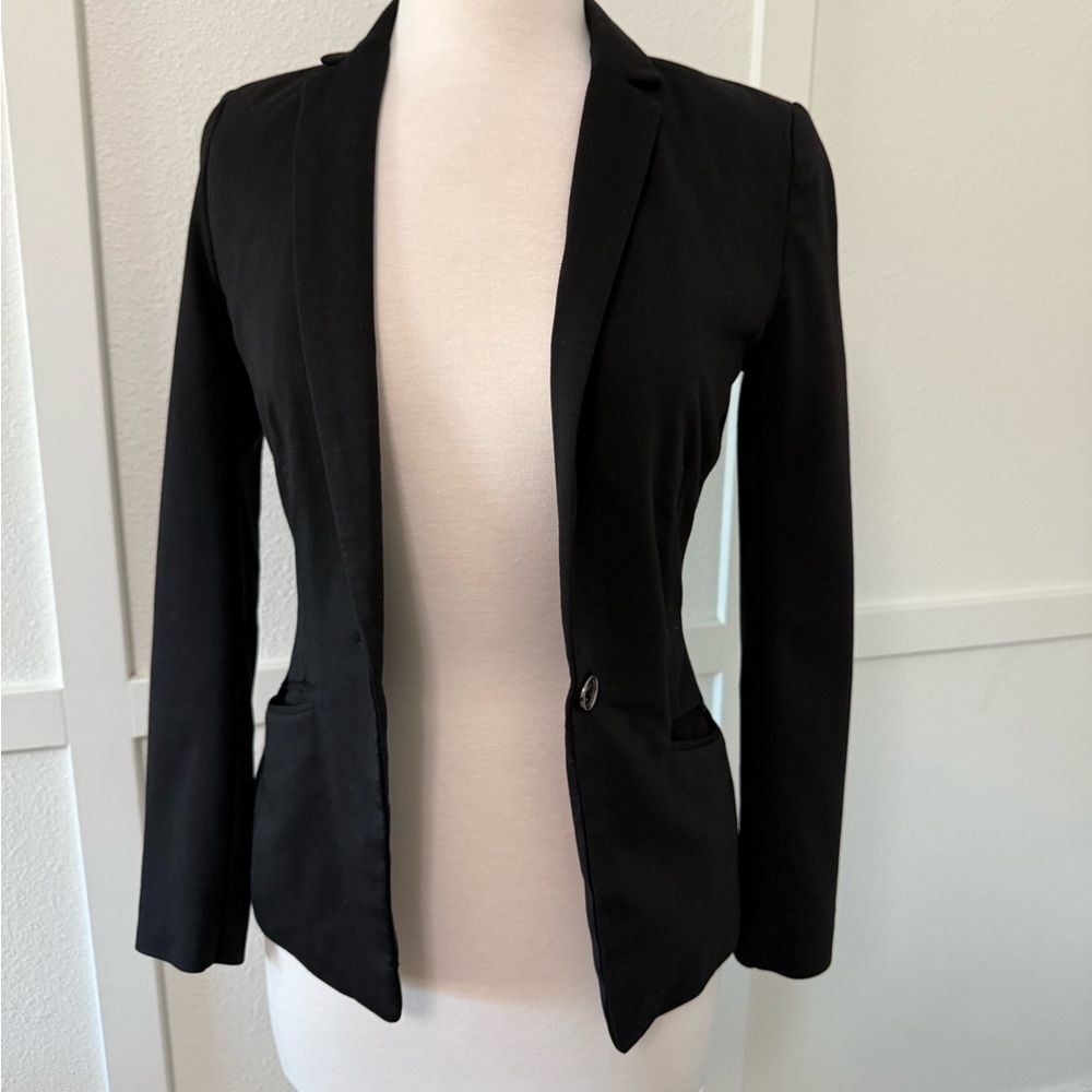 H&M Black Blazer